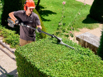 57469_Helion_Pole_bei_der_Arbeit_v03_1200x1200